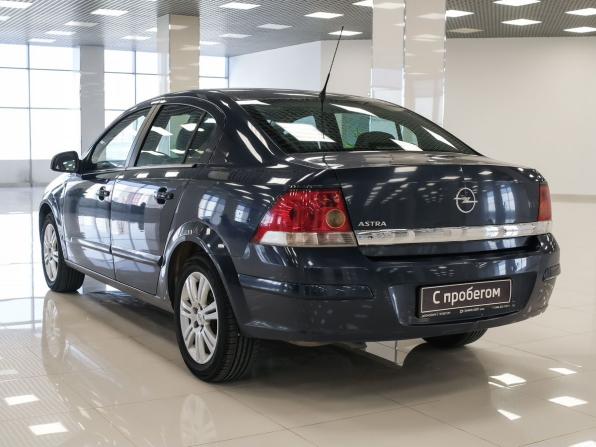 Opel Astra H Рестайлинг с пробегом 2012 года, цена 567 000 рублей, 193032 км, седан, Автокод Объявления