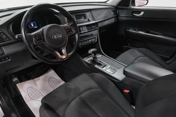 Kia Optima IV с пробегом 2017 года, цена 2 099 000 рублей, 86200 км, седан, Автокод Объявления
