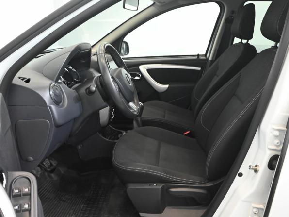 Nissan Terrano III (D10) с пробегом 2018 года, цена 1 400 000 рублей, 70323 км, внедорожник, Автокод Объявления