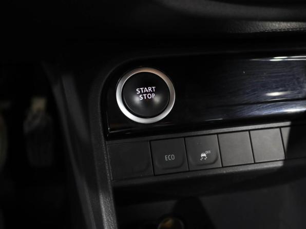 Renault Kaptur I Рестайлинг с пробегом 2020 года, цена 1 449 000 рублей, 85931 км, внедорожник, Автокод Объявления