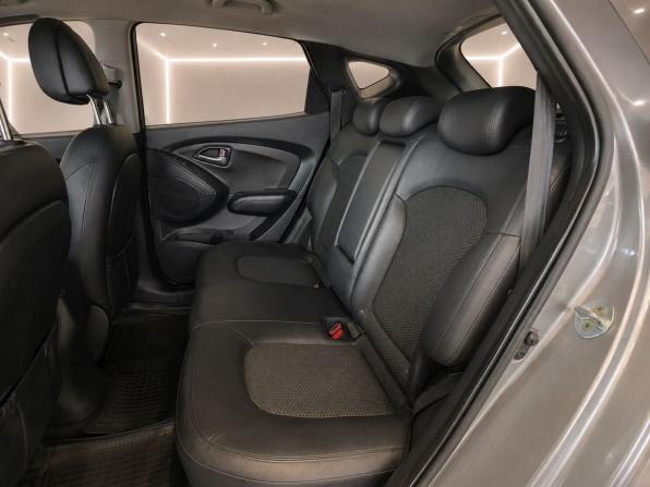 Hyundai ix35 I с пробегом 2012 года, цена 1 185 000 рублей, 277000 км, внедорожник, Автокод Объявления