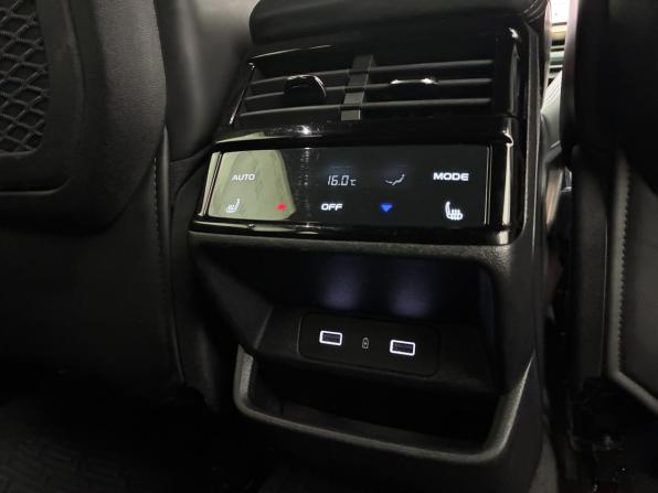 Geely Monjaro I с пробегом 2024 года, цена 3 290 000 рублей, 56000 км, внедорожник, Автокод Объявления