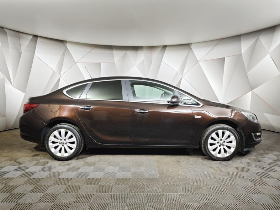 Opel Astra J Рестайлинг Москва  - изображение 7
