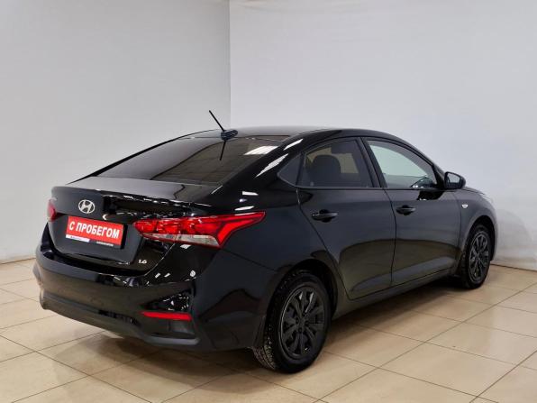 Hyundai Solaris II с пробегом 2018 года, цена 1 195 000 рублей, 198696 км, седан, Автокод Объявления