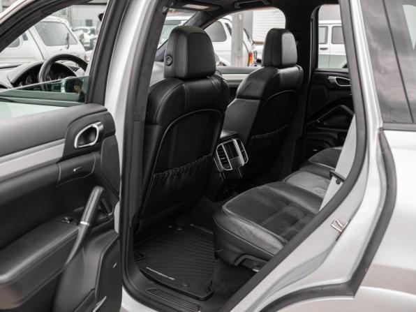 Porsche Cayenne II (958) с пробегом 2012 года, цена 2 150 000 рублей, 230355 км, внедорожник, Автокод Объявления