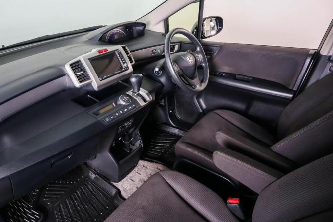 Honda Freed I Рестайлинг с пробегом 2012 года, цена 1 139 000 рублей, 86500 км, компактвэн, Автокод Объявления