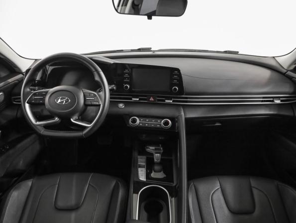 Hyundai Elantra VII (CN7) с пробегом 2023 года, цена 2 126 000 рублей, 29049 км, седан, Автокод Объявления