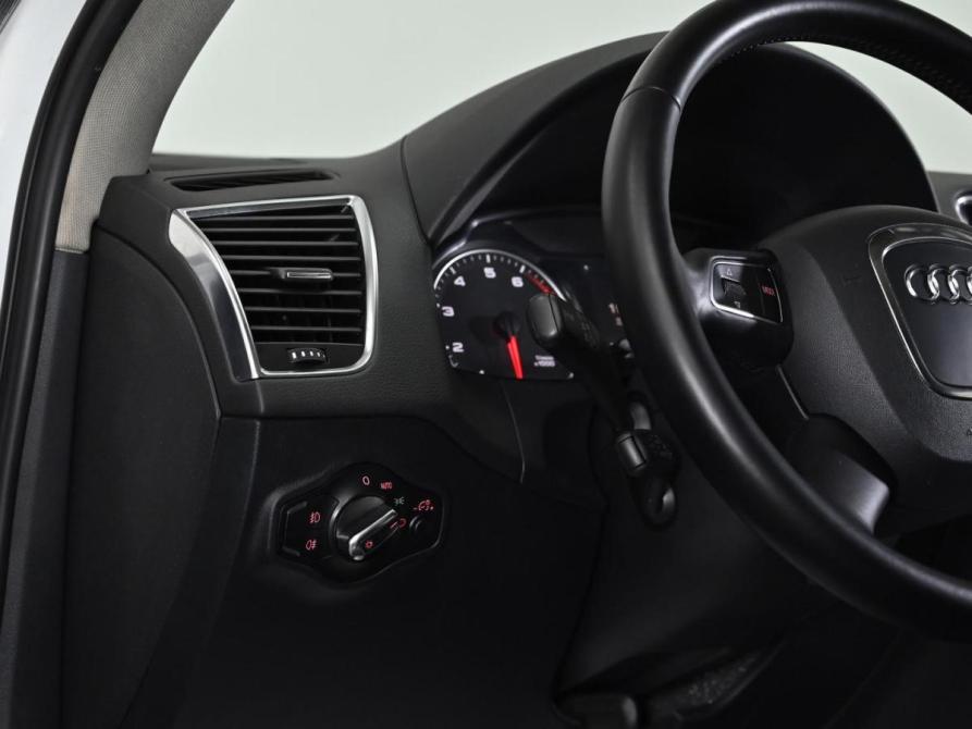 Audi Q5 I (8R) Москва  - изображение 12