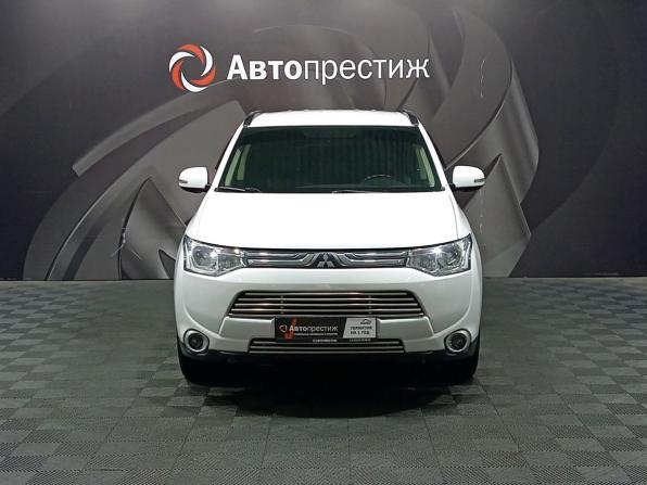 Mitsubishi Outlander III с пробегом 2013 года, цена 1 350 000 рублей, 216580 км, внедорожник, Автокод Объявления