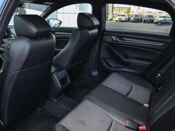Honda Accord X с пробегом 2018 года, цена 1 920 000 рублей, 84573 км, седан, Автокод Объявления