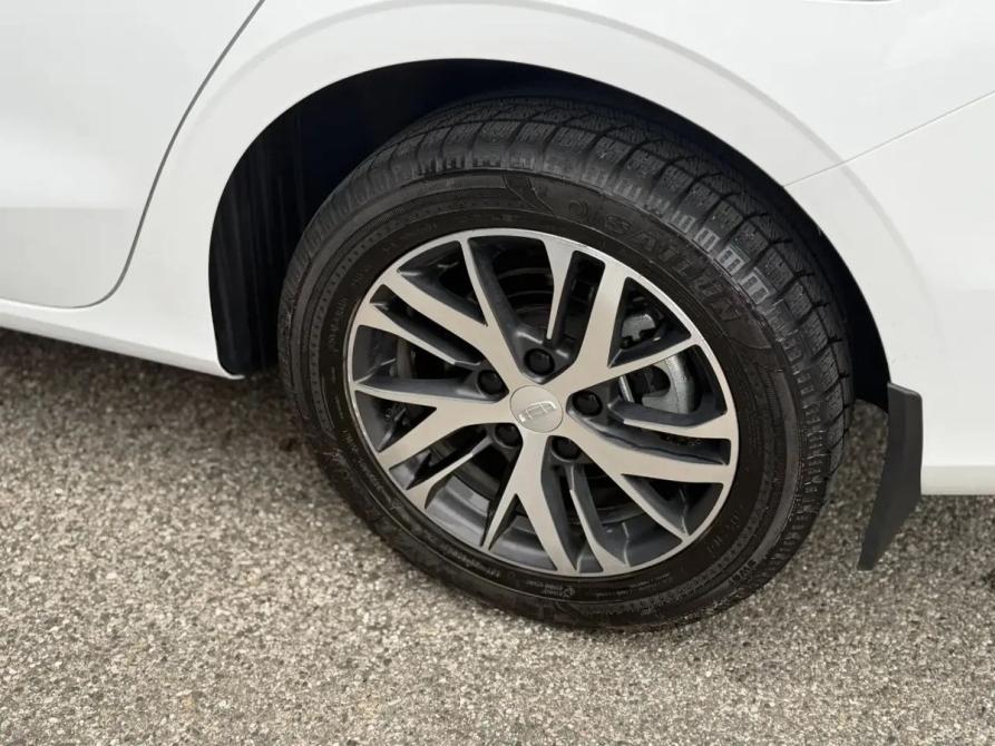 Geely Emgrand II Минеральные Воды  - изображение 29