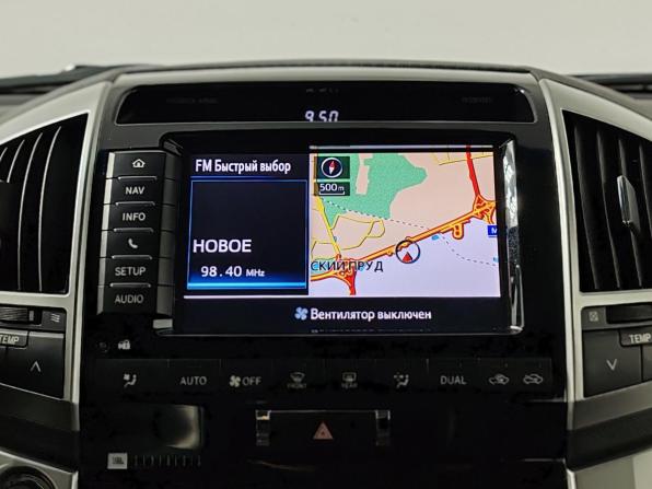 Toyota Land Cruiser 200 Series Рестайлинг 1 с пробегом 2013 года, цена 3 649 000 рублей, 275286 км, внедорожник, Автокод Объявления