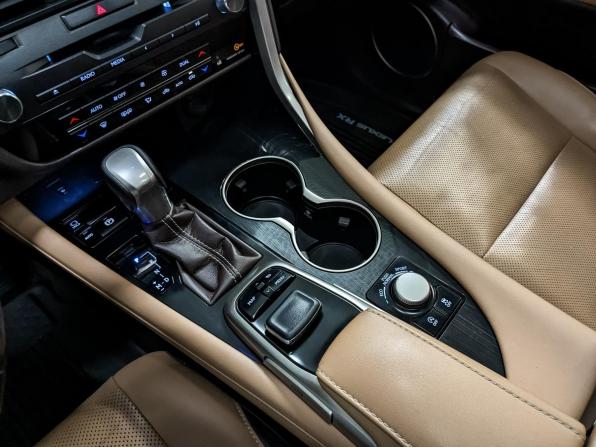 Lexus RX IV Рестайлинг с пробегом 2019 года, цена 3 500 000 рублей, 156000 км, внедорожник, Автокод Объявления