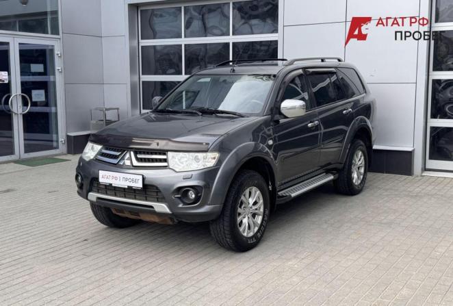 Mitsubishi Pajero Sport II Рестайлинг с пробегом 2013 года, цена 1 750 000 рублей, 250925 км, внедорожник, Автокод Объявления