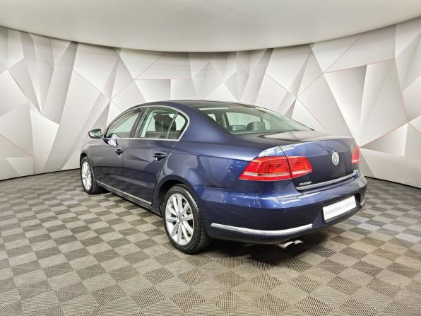 Volkswagen Passat B7 с пробегом 2013 года, цена 955 000 рублей, 235832 км, седан, Автокод Объявления