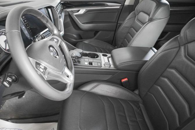Volkswagen Touareg III с пробегом 2020 года, цена 4 369 000 рублей, 150000 км, внедорожник, Автокод Объявления