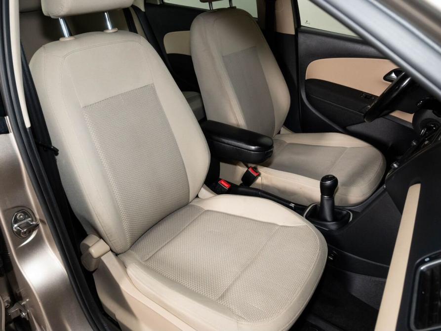 Volkswagen Polo V Рестайлинг Казань  - изображение 13