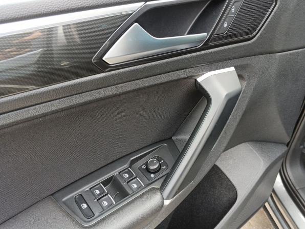 Volkswagen Tiguan II с пробегом 2018 года, цена 2 189 000 рублей, 209038 км, внедорожник, Автокод Объявления