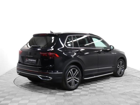 Volkswagen Tiguan II Рестайлинг с пробегом 2021 года, цена 3 679 900 рублей, 70854 км, внедорожник, Автокод Объявления