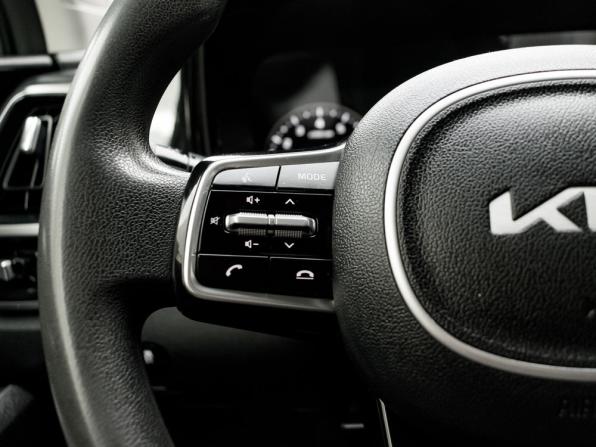 Kia Sorento IV с пробегом 2022 года, цена 3 250 000 рублей, 117529 км, внедорожник, Автокод Объявления