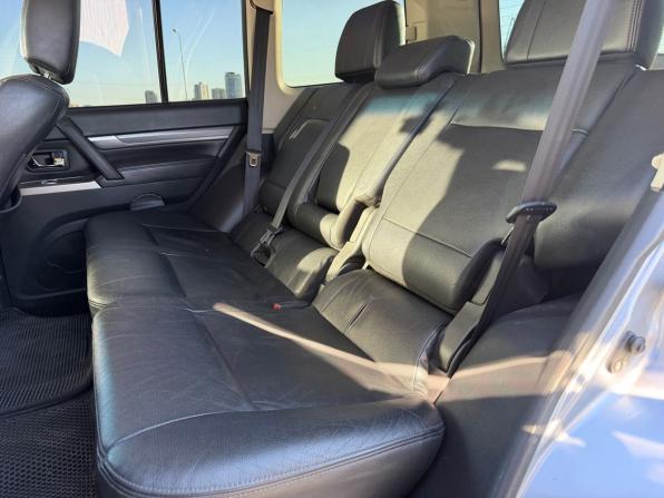 Mitsubishi Pajero IV Рестайлинг 2 с пробегом 2015 года, цена 2 299 000 рублей, 165000 км, внедорожник, Автокод Объявления