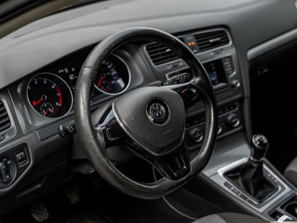Volkswagen Golf VII с пробегом 2013 года, цена 812 000 рублей, 179347 км, хэтчбек, Автокод Объявления
