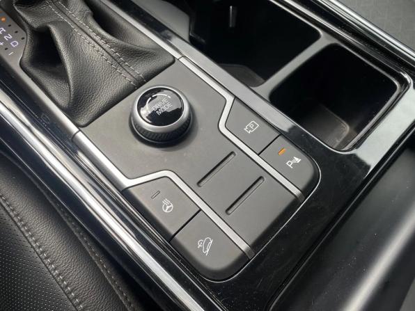 Kia Sorento IV с пробегом 2021 года, цена 3 449 000 рублей, 97016 км, внедорожник, Автокод Объявления