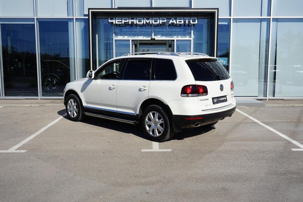 Volkswagen Touareg I Рестайлинг Крым  - изображение 3