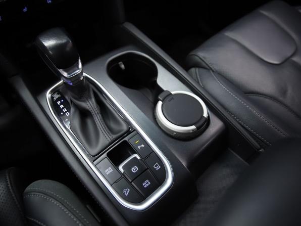Hyundai Santa Fe IV с пробегом 2019 года, цена 3 090 000 рублей, 144272 км, внедорожник, Автокод Объявления