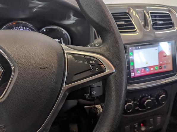 Renault Sandero II Рестайлинг с пробегом 2021 года, цена 1 360 000 рублей, 55270 км, хэтчбек, Автокод Объявления