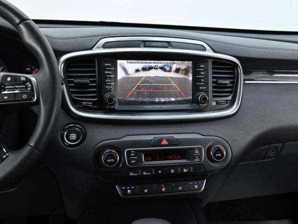 Kia Sorento III Prime Рестайлинг с пробегом 2018 года, цена 1 899 000 рублей, 147000 км, внедорожник, Автокод Объявления