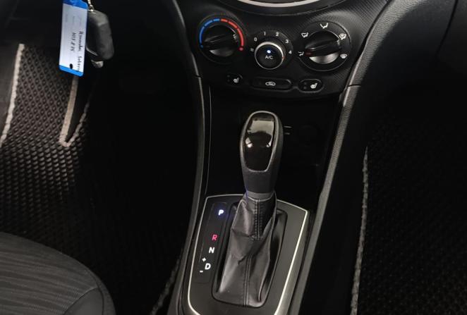 Hyundai Solaris I с пробегом 2014 года, цена 970 000 рублей, 156000 км, хэтчбек, Автокод Объявления