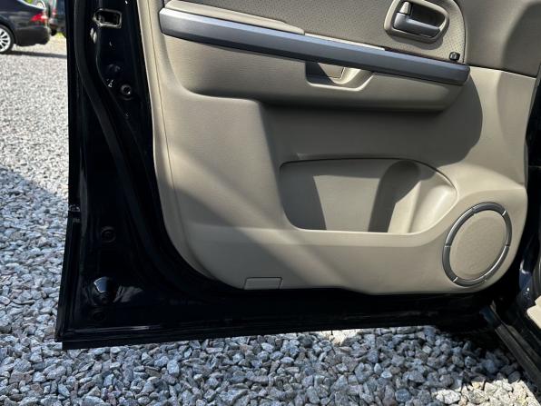 Suzuki Grand Vitara II Рестайлинг с пробегом 2008 года, цена 899 000 рублей, 216270 км, внедорожник, Автокод Объявления