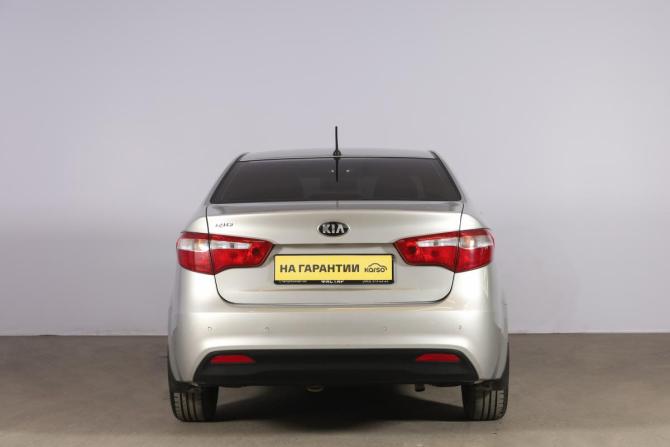 Kia Rio III с пробегом 2013 года, цена 1 029 000 рублей, 199000 км, седан, Автокод Объявления