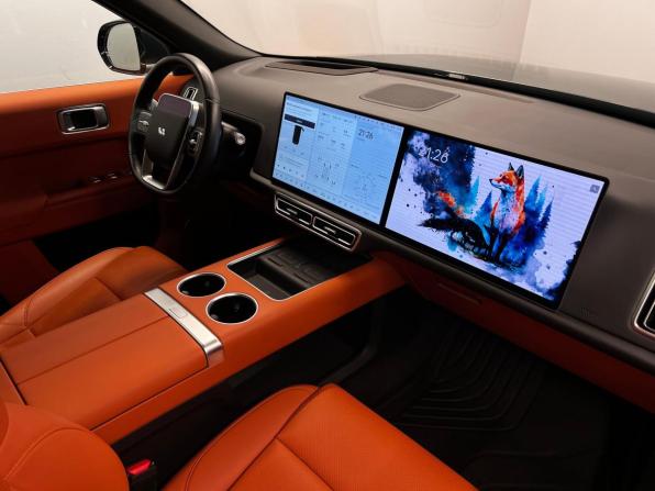 Li Auto (Lixiang) L9 I Рестайлинг с пробегом 2024 года, цена 7 688 000 рублей, 12153 км, внедорожник, Автокод Объявления