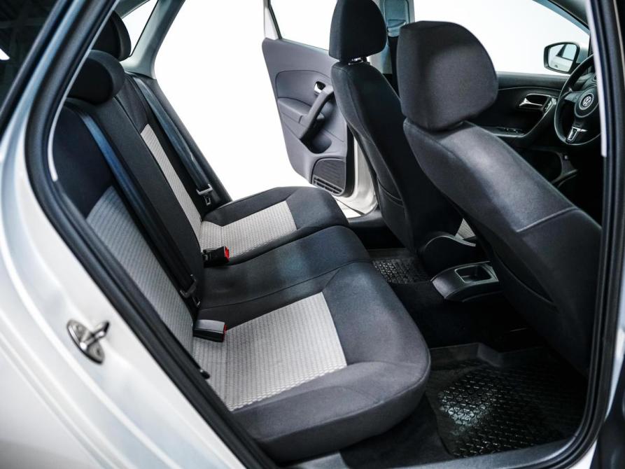 Volkswagen Polo V Красноярск  - изображение 25