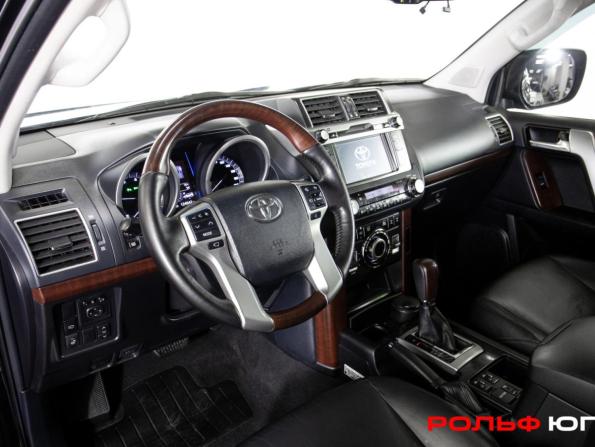 Toyota Land Cruiser Prado 150 Series Рестайлинг 1 с пробегом 2015 года, цена 4 238 000 рублей, 124040 км, внедорожник, Автокод Объявления
