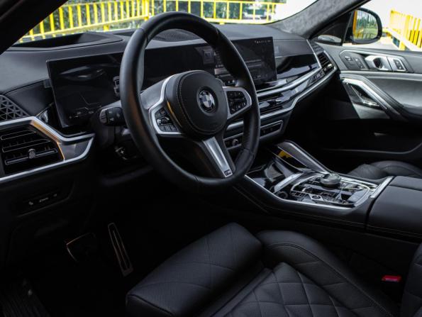 BMW X6 III (G06) Рестайлинг с пробегом 2025 года, цена 12 700 000 рублей, 2455 км, внедорожник, Автокод Объявления