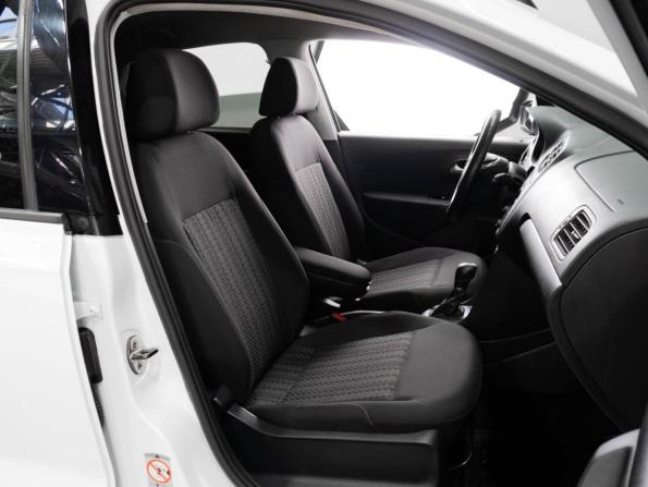 Volkswagen Polo V Рестайлинг с пробегом 2017 года, цена 1 149 000 рублей, 150981 км, седан, Автокод Объявления