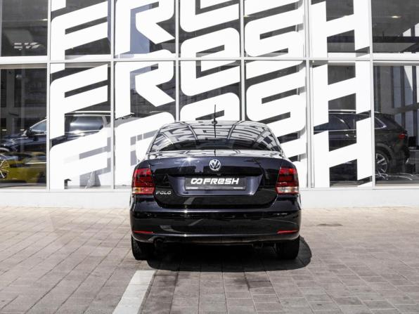Volkswagen Polo V Рестайлинг с пробегом 2019 года, цена 1 097 000 рублей, 222294 км, седан, Автокод Объявления