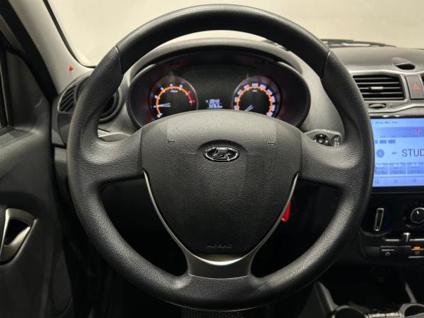 Lada (ВАЗ) Granta I Рестайлинг с пробегом 2023 года, цена 729 000 рублей, 53762 км, лифтбек, Автокод Объявления