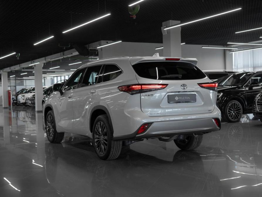 Toyota Highlander IV (XU70) Москва  - изображение 4