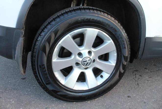 Volkswagen Tiguan I Рестайлинг с пробегом 2013 года, цена 1 370 000 рублей, 239399 км, внедорожник, Автокод Объявления