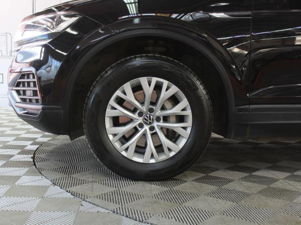 Volkswagen Touareg III с пробегом 2021 года, цена 5 650 000 рублей, 56265 км, внедорожник, Автокод Объявления