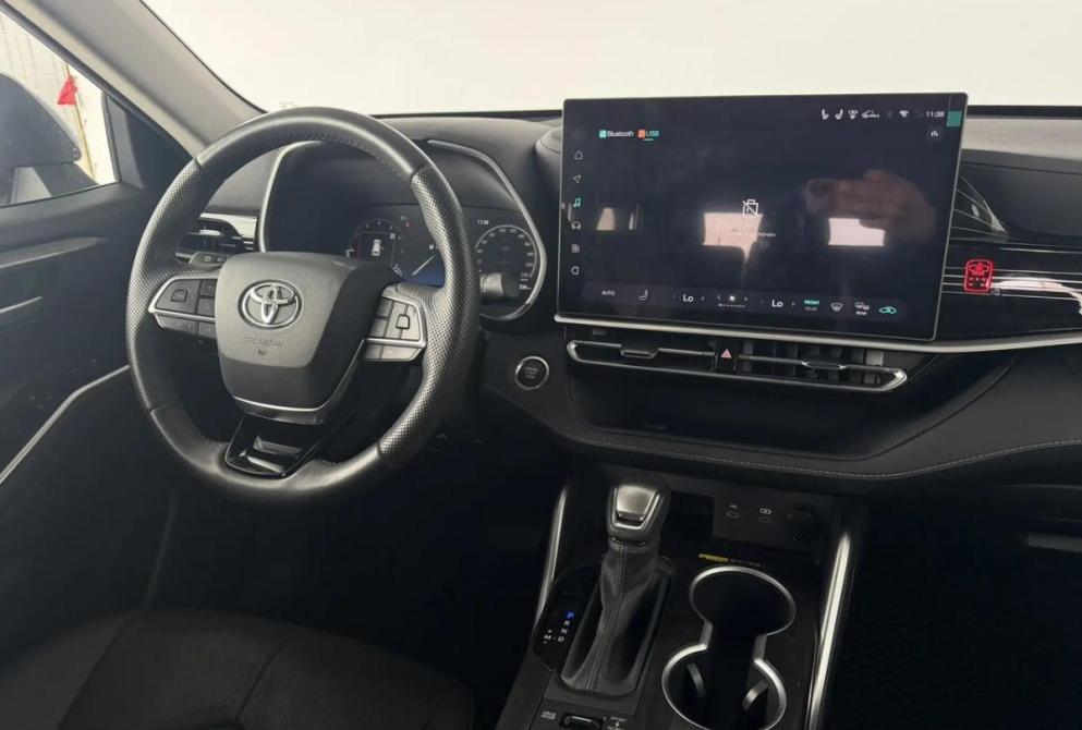 Toyota Highlander IV (XU70) Киров  - изображение 12