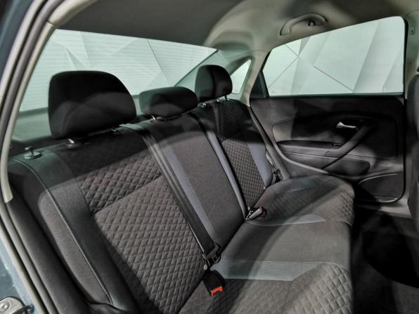 Volkswagen Polo V Рестайлинг с пробегом 2019 года, цена 1 129 000 рублей, 99225 км, седан, Автокод Объявления