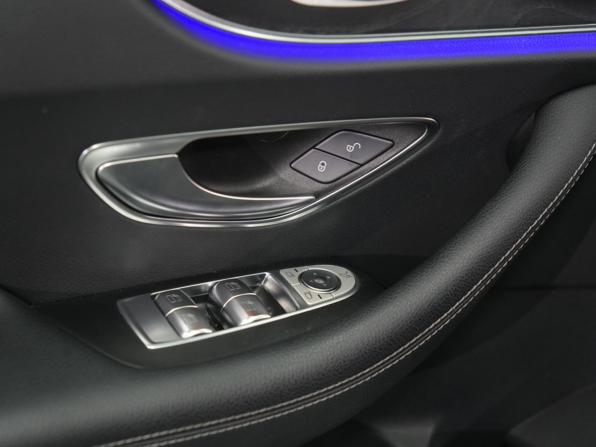 Mercedes-Benz E-Класс V (W213 S213 C238) Рестайлинг с пробегом 2020 года, цена 4 900 000 рублей, 31574 км, купе, Автокод Объявления