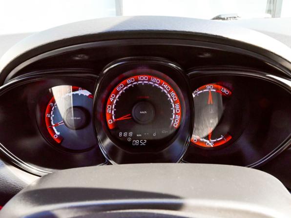 Lada (ВАЗ) Vesta I с пробегом 2021 года, цена 1 295 000 рублей, 81000 км, универсал, Автокод Объявления