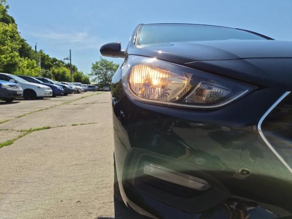Hyundai Solaris II с пробегом 2018 года, цена 1 320 000 рублей, 105483 км, седан, Автокод Объявления