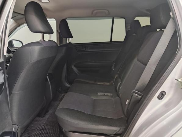 Toyota Corolla XI (E160 E170) Рестайлинг 2 с пробегом 2018 года, цена 1 390 000 рублей, 85579 км, универсал, Автокод Объявления